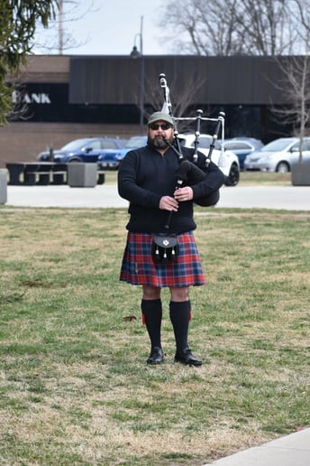 Gallery photo 3 of The Patriot Piper