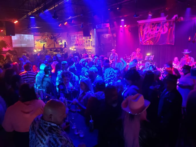 Gallery photo 1 of The Philcos