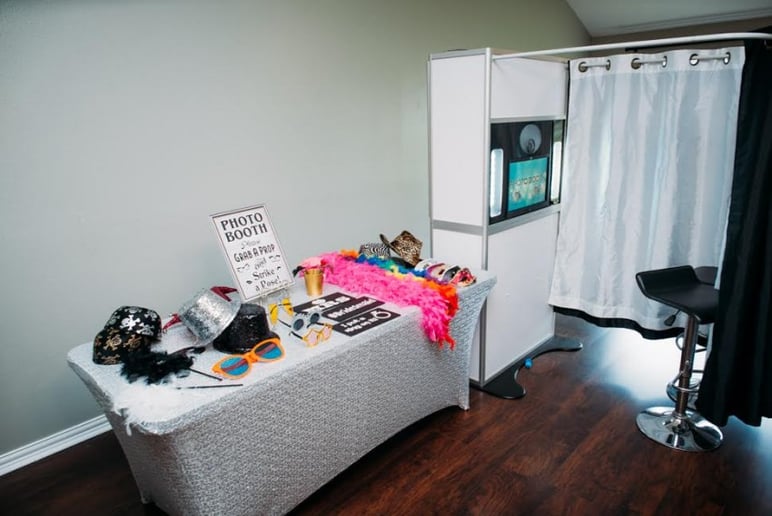 Gallery photo 1 of The Photo Shoppe- Photo Booth & Event Photography