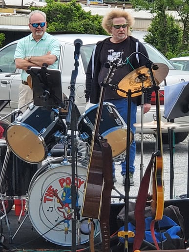 Gallery photo 18 of The Pogy Band