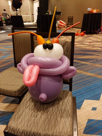 Gallery photo 13 of The Polka Dot Man - Balloons, Magic and Santa