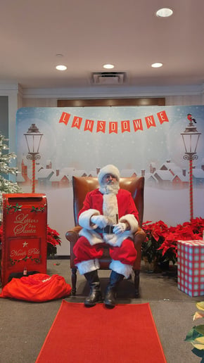 Gallery photo 27 of The Polka Dot Man - Balloons, Magic and Santa