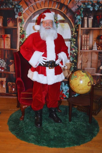 Gallery photo 29 of The Premier Santa Group
