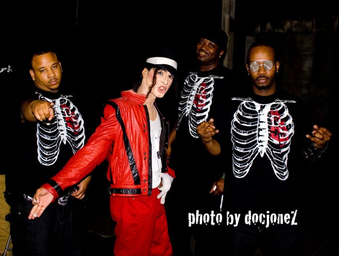 Gallery photo 3 of The Prince of Pop: Michael Jackson & Prince Impersonator