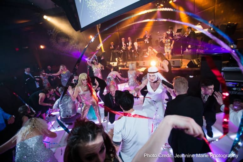 Gallery photo 6 of The R Factor