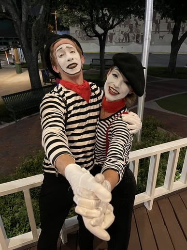 Gallery photo 2 of The Ramazinis | Cirque Entertainment