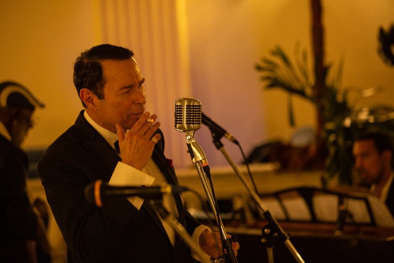 Gallery photo 8 of Philip Solis Sings Sinatra