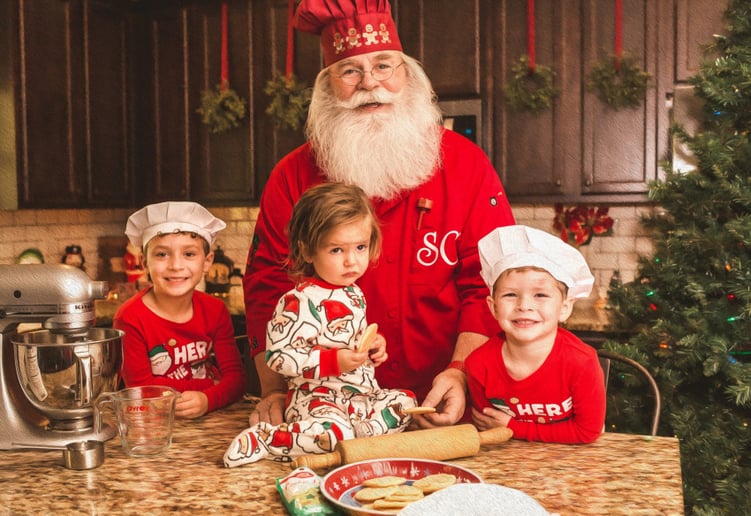 Gallery photo 6 of The Enchanted Santa