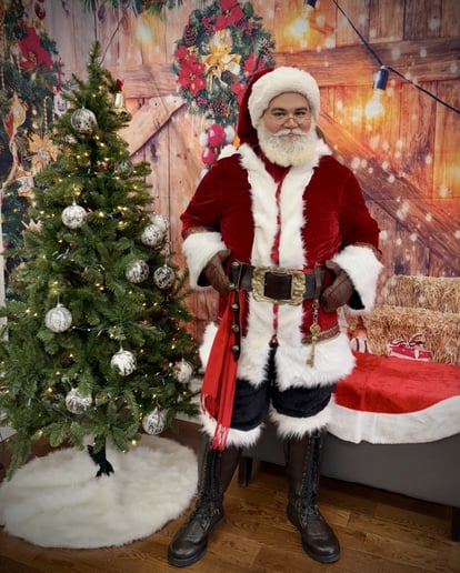 Gallery photo 5 of The Real NY Santa