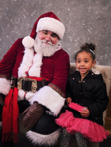 Gallery photo 4 of The Real NY Santa
