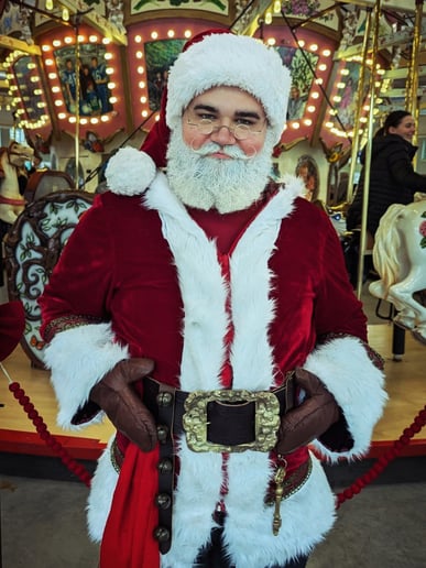 Gallery photo 6 of The Real NY Santa