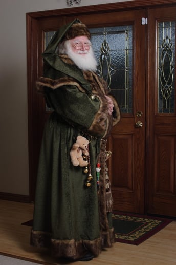 Gallery photo 2 of Santa Pat Lewis, Oregon's Number One Premier Santa