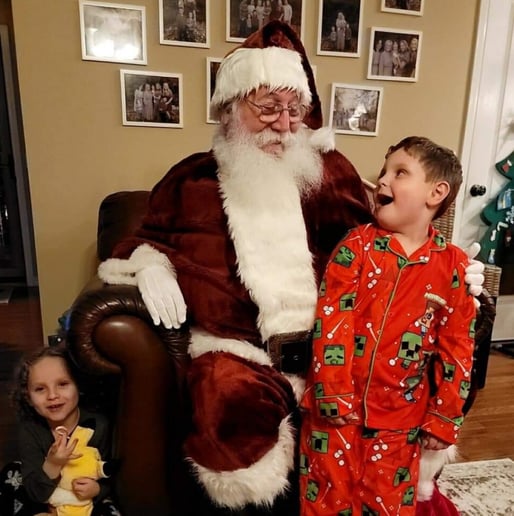 Gallery photo 4 of The REAL Santa