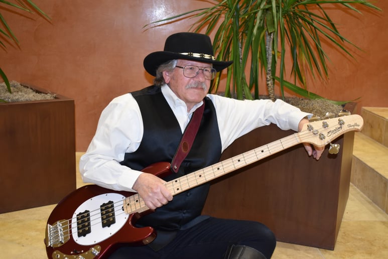 Gallery photo 1 of The Riff Raff Band