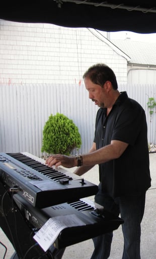 Gallery photo 3 of Dean Bohana