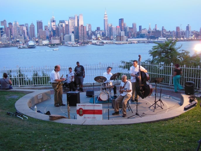 Gallery photo 6 of The Robert Lawrence Orchestra & Quartet