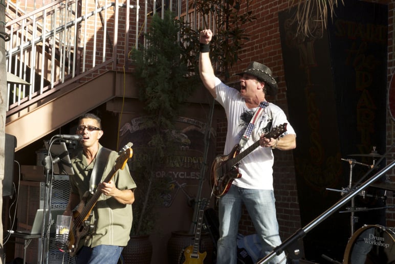 Gallery photo 5 of The Rockaholics