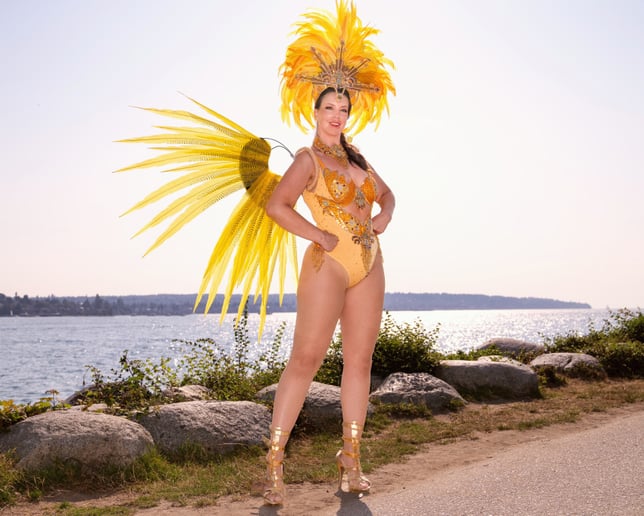 Gallery photo 7 of Miss Cobra
