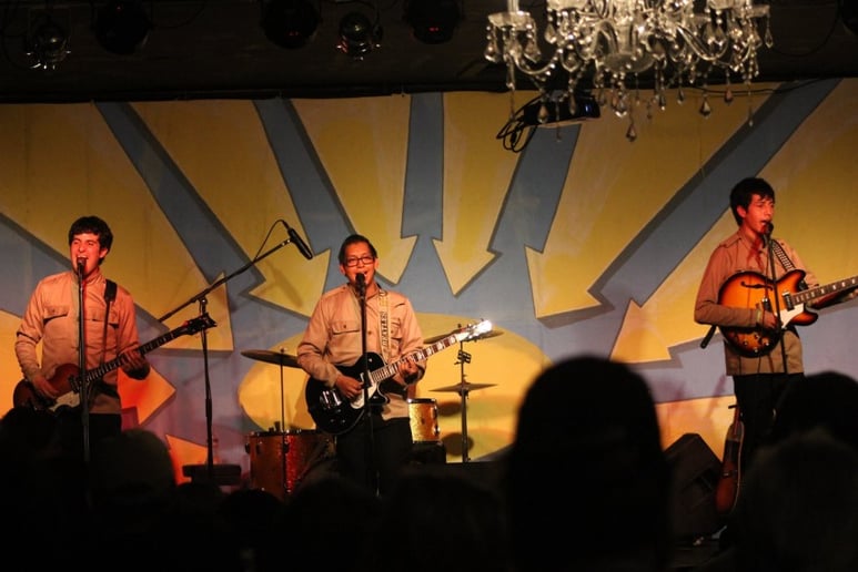 Gallery photo 1 of The Rollers, young Beatles tribute