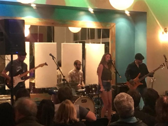 Gallery photo 4 of The Rose & Crown Band
