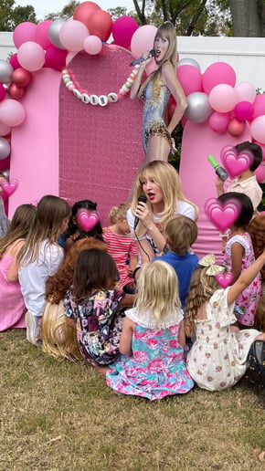 Gallery photo 12 of The Royal Performers Princess Parties