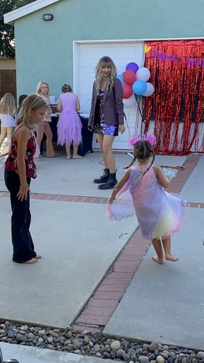Gallery photo 19 of The Royal Performers Princess Parties