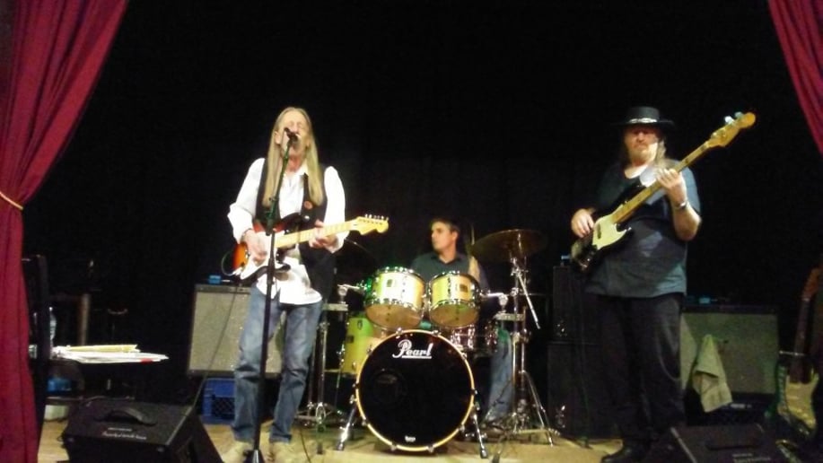 Gallery photo 6 of The Sammy Dee Blues Band