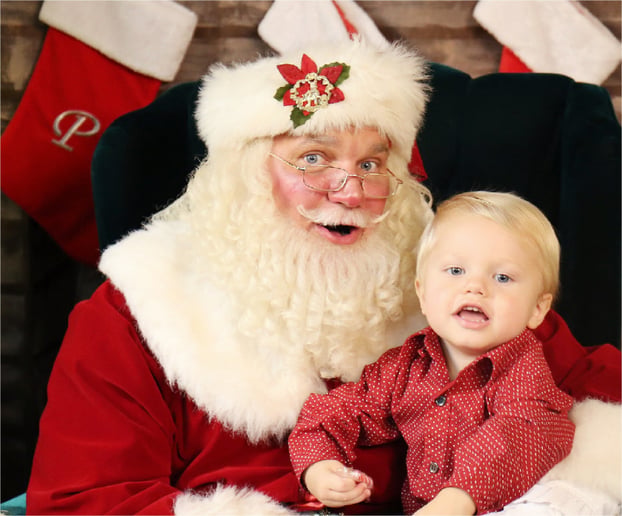 Gallery photo 1 of Book Santa Claus Deane