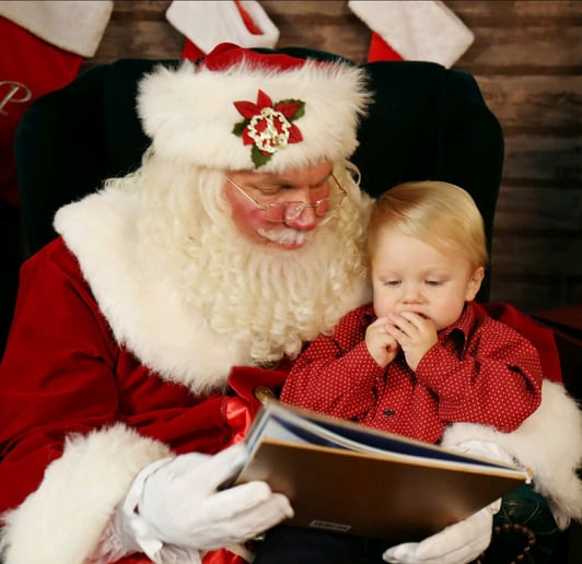 Gallery photo 3 of Book Santa Claus Deane