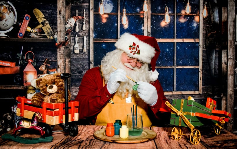 Gallery photo 14 of Book Santa Claus Deane