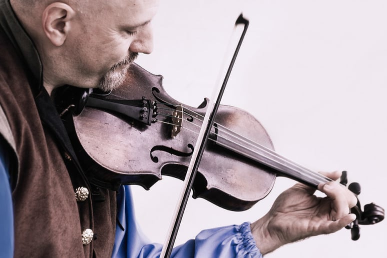 Gallery photo 2 of Keith Engle - Irish Fiddle