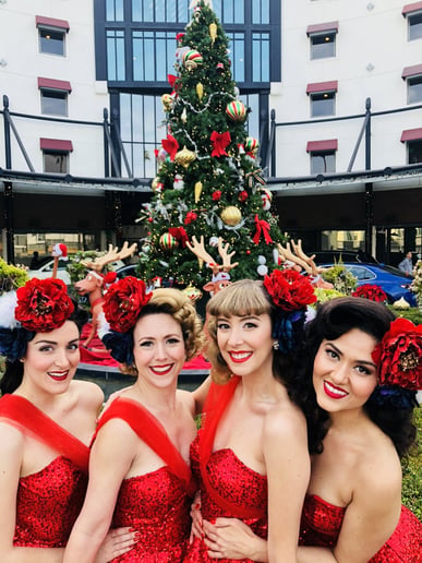 Gallery photo 5 of The Satin Dollz - 1940s Holiday Big Band Show