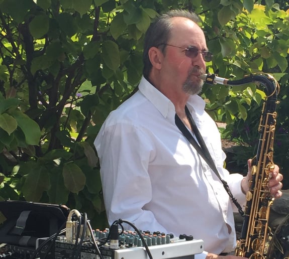 Gallery photo 4 of The Sax Guy