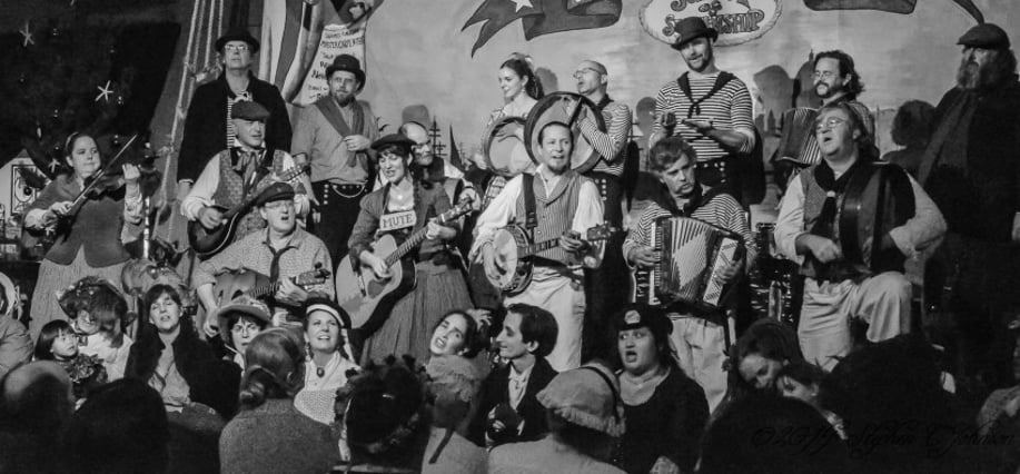 Gallery photo 1 of Themed Musical Entertainment: Pirates, Old West & Halloween