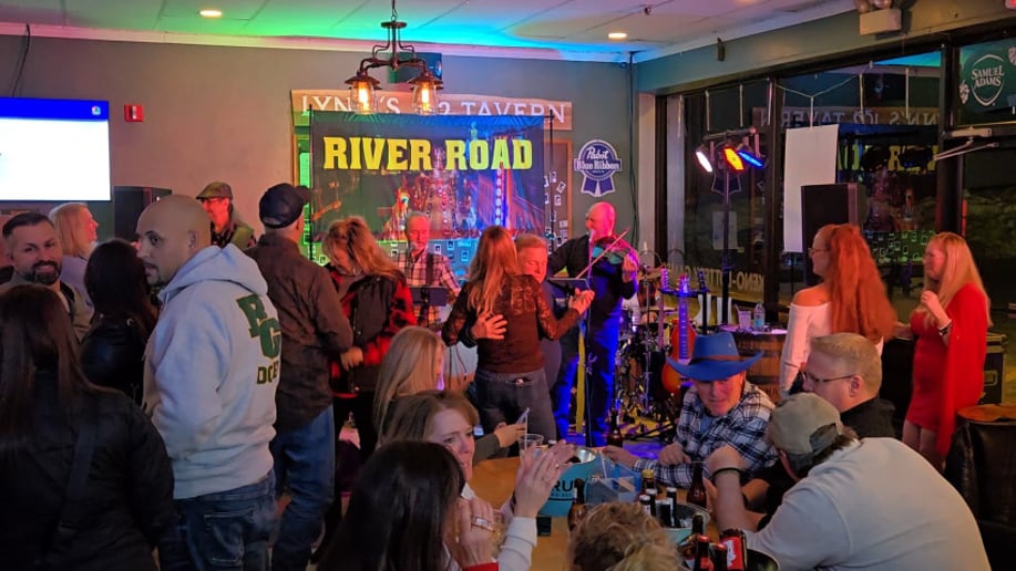 Gallery photo 2 of River Road