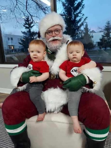 Gallery photo 7 of The Simply Jolly Santa Claus