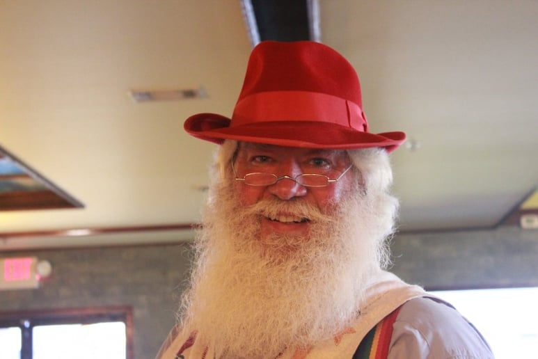 Gallery photo 1 of The Singing Santa