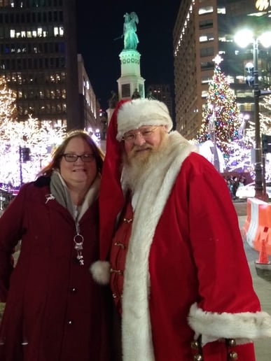 Gallery photo 2 of The Singing Santa