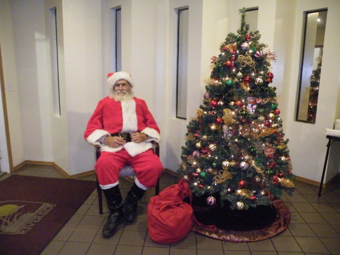 Gallery photo 2 of The Singing Santa, Santa Jay
