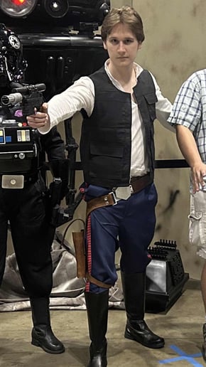 Gallery photo 1 of The Smuggler Cosplayer