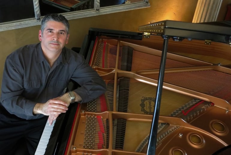 Gallery photo 3 of The Soothing Piano Melodies of Martin Lacasse