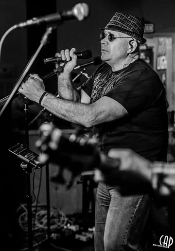 Gallery photo 8 of The Sound Dawgs
