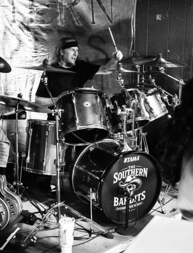 Gallery photo 3 of The Southern Bandits