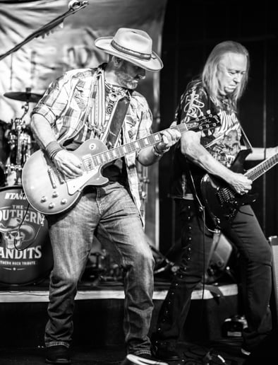 Gallery photo 7 of The Southern Bandits