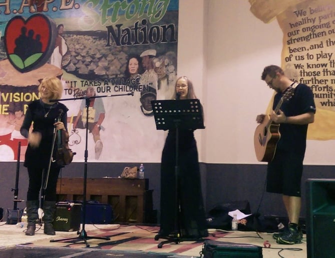 Gallery photo 1 of Christian Songstress Mary Susan Reed