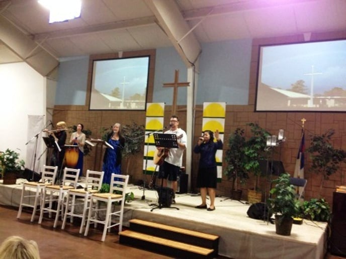 Gallery photo 2 of Christian Songstress Mary Susan Reed