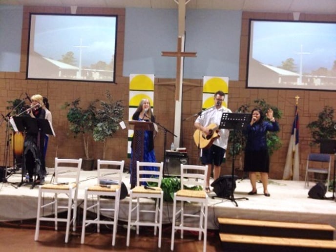 Gallery photo 3 of Christian Songstress Mary Susan Reed