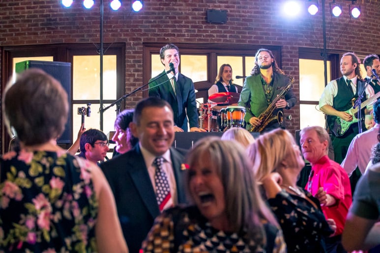 Gallery photo 2 of The Stephen Lee Band