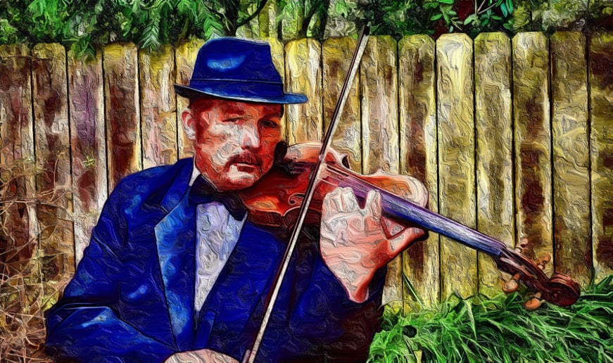 Gallery photo 29 of The Strolling Violinist