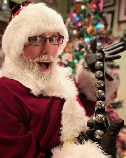 Gallery photo 2 of Santa's Suit